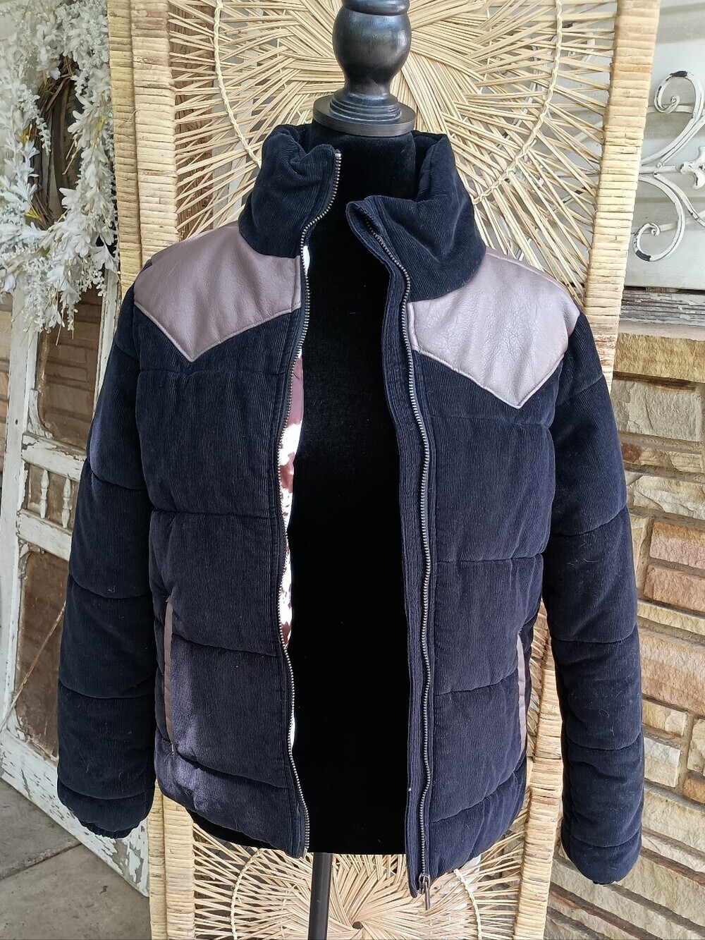 Cruel Denim Corduroy Puffer Jacket with Contrast Yoke - Black_S